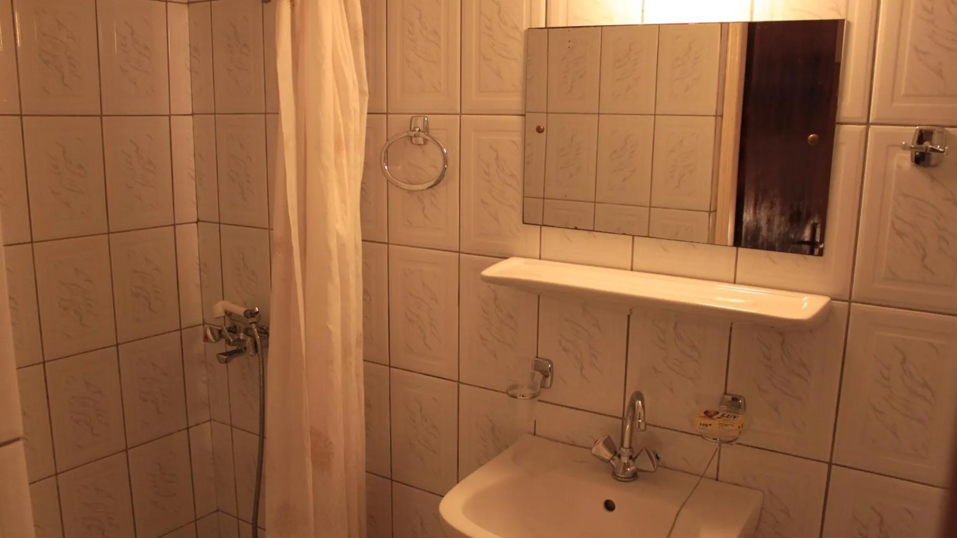 Ballas Apartments Agia Efimia