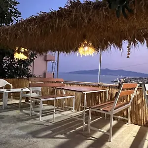 Mirjan Holiday home Sarande