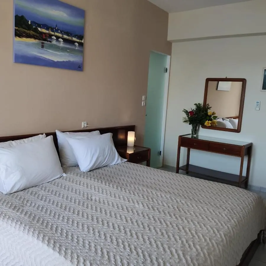 Ballas Apartments Agia Efimia