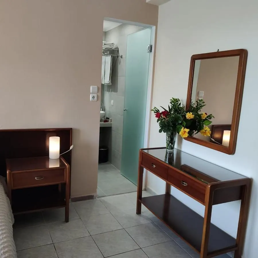 Ballas Apartments Agia Efimia