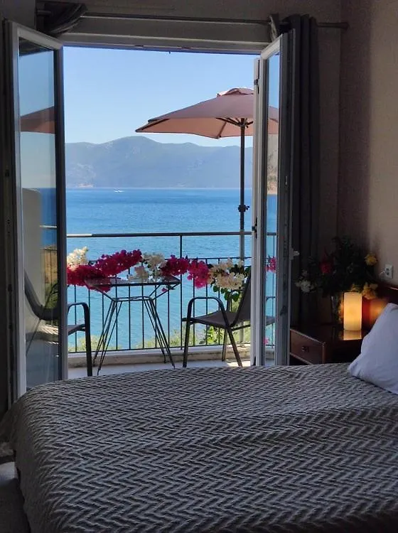 Ballas Apartments Agia Efimia