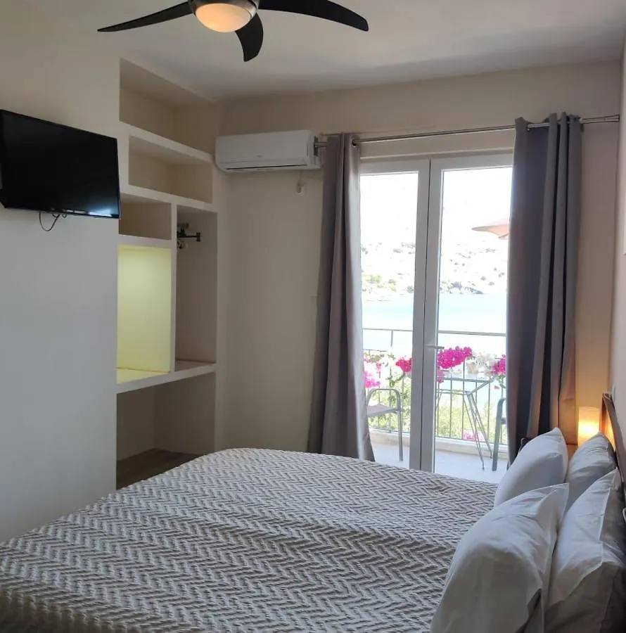 Ballas Apartments Agia Efimia