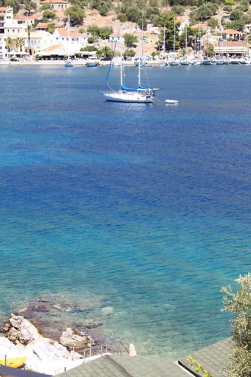 Ballas Apartments Agia Efimia