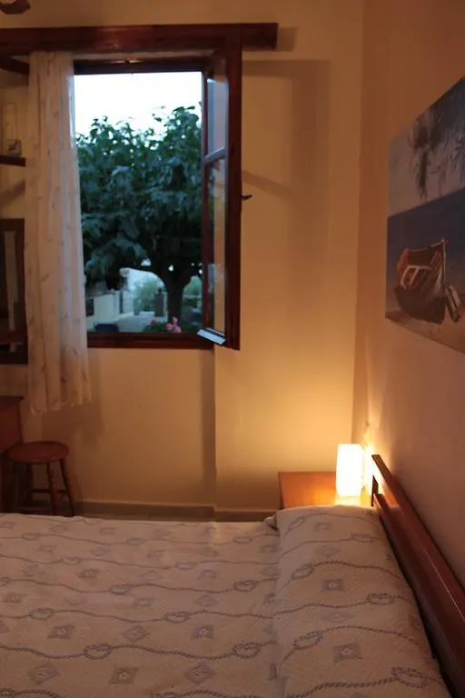Ballas Apartments Agia Efimia