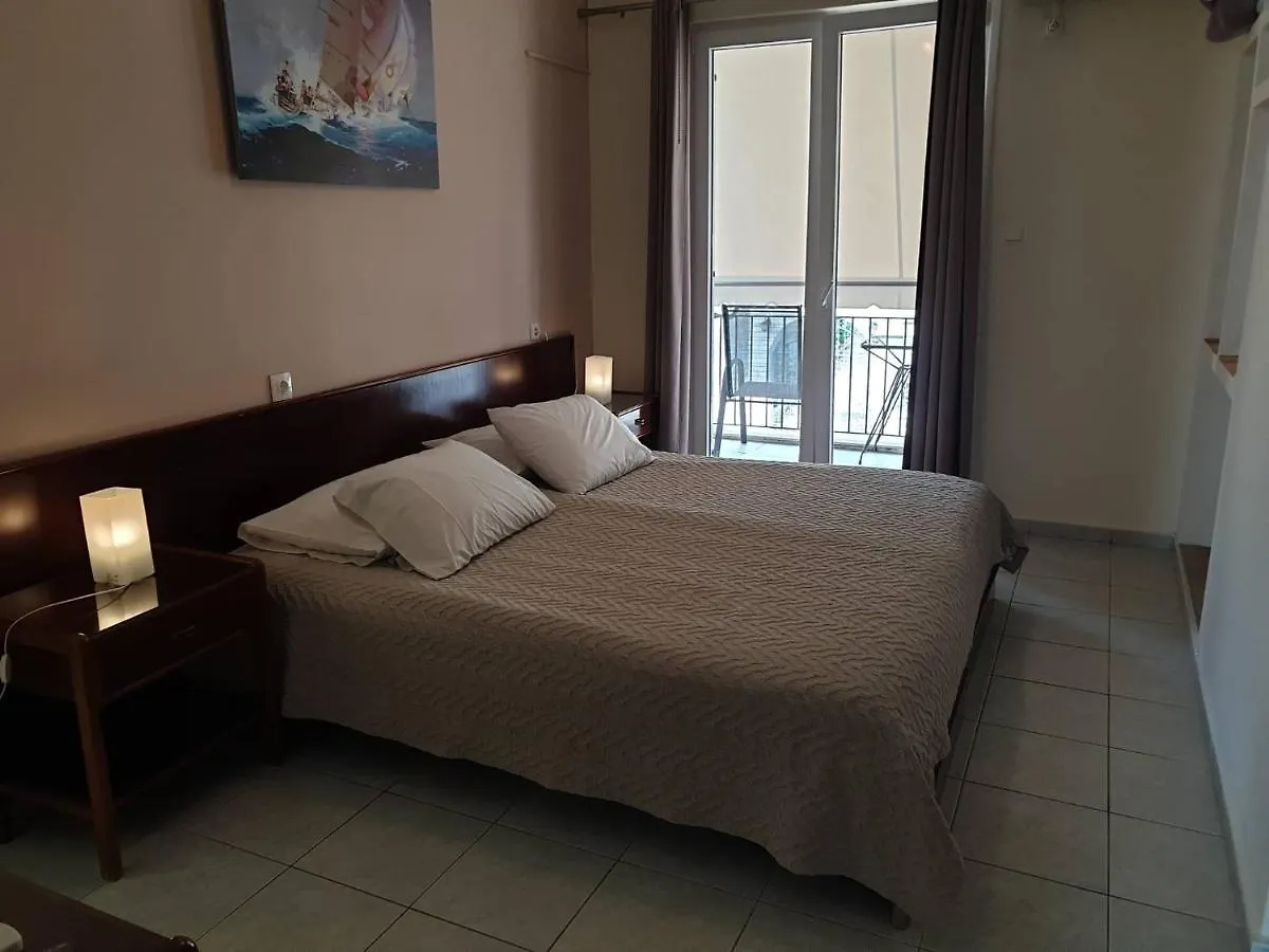 Ballas Apartments Agia Efimia 0*,