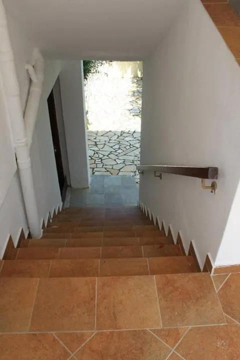 Ballas Apartments Agia Efimia
