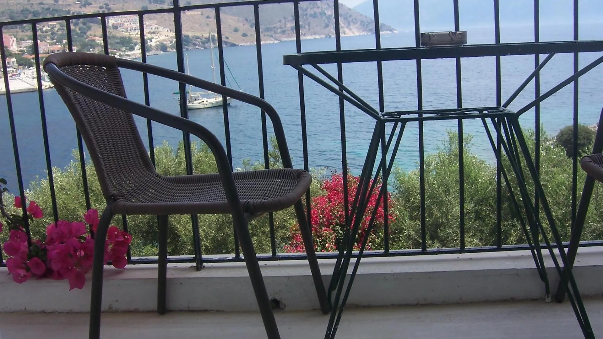 Ballas Apartments Agia Efimia Greece