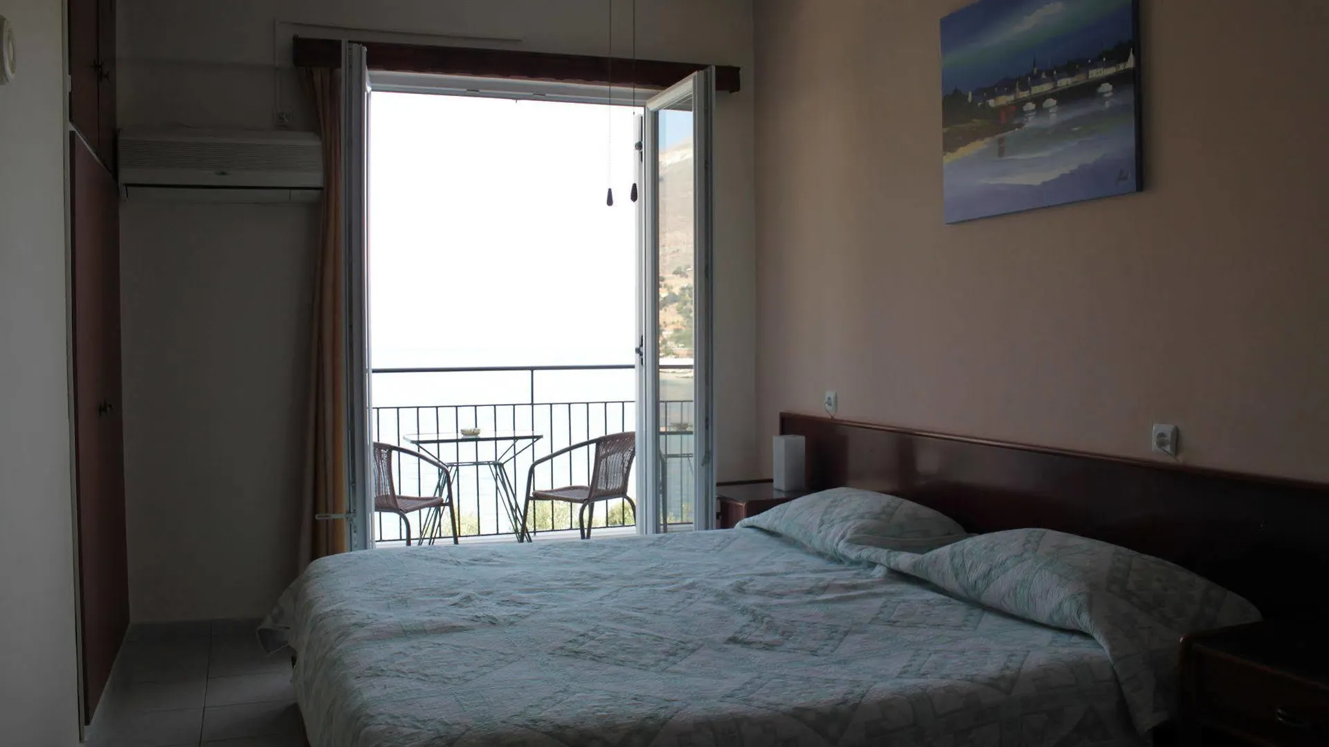 Ballas Apartments Agia Efimia